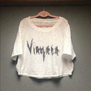 Lululemon cropped tee